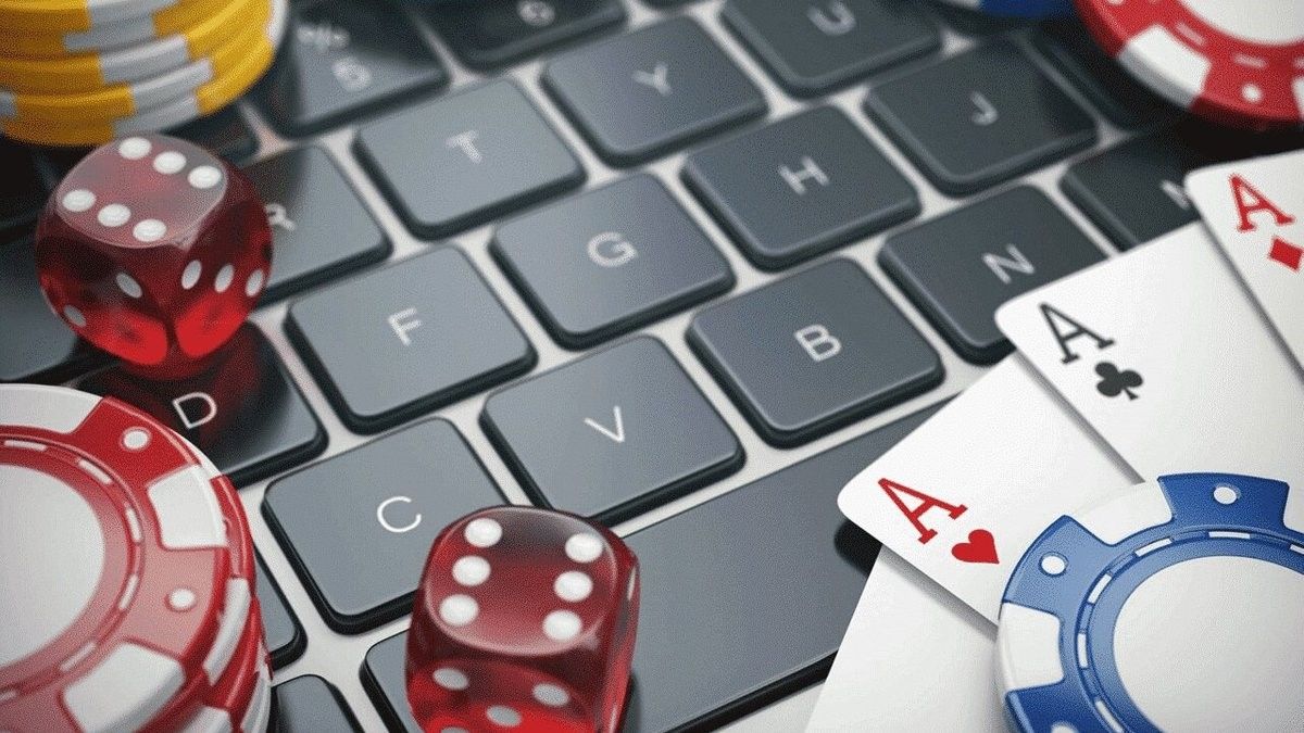 Euro Jackpot پر آن لائن سلاٹس کے بارے میں